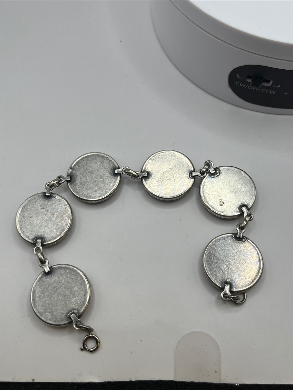 RARE Vintage Retro Red Rooster Disc Bracelet Attributed to Designs From The Deep - Picture 3 of 8
